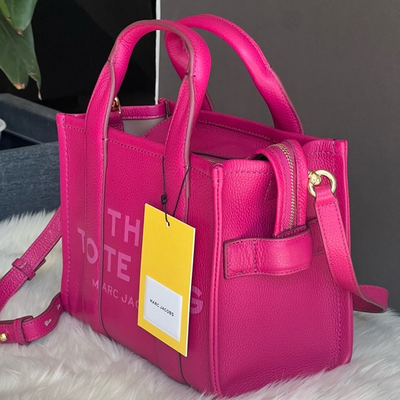 💰SOLD - H009L01SP21 - Marc Jacobs The Leather Small Tote Bag - Picture 3 of 15